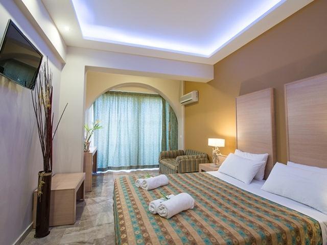 Park Hotel & Spa Циливи Экстерьер фото